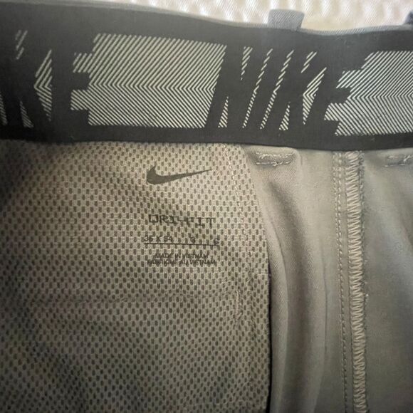 NIKE Dri Fit Men's Standard Fit Golf Chino Dark Smoke Grey Pants Size 36X34 - Picture 9 of 10